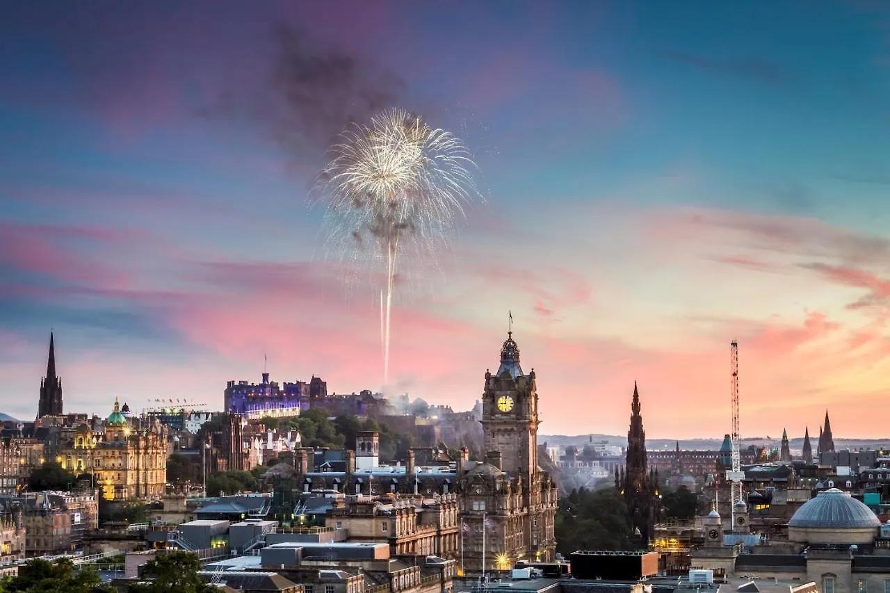 Pass The Keys Lovely 2Bedroom Flat With Balcony Edinburgh Apartment