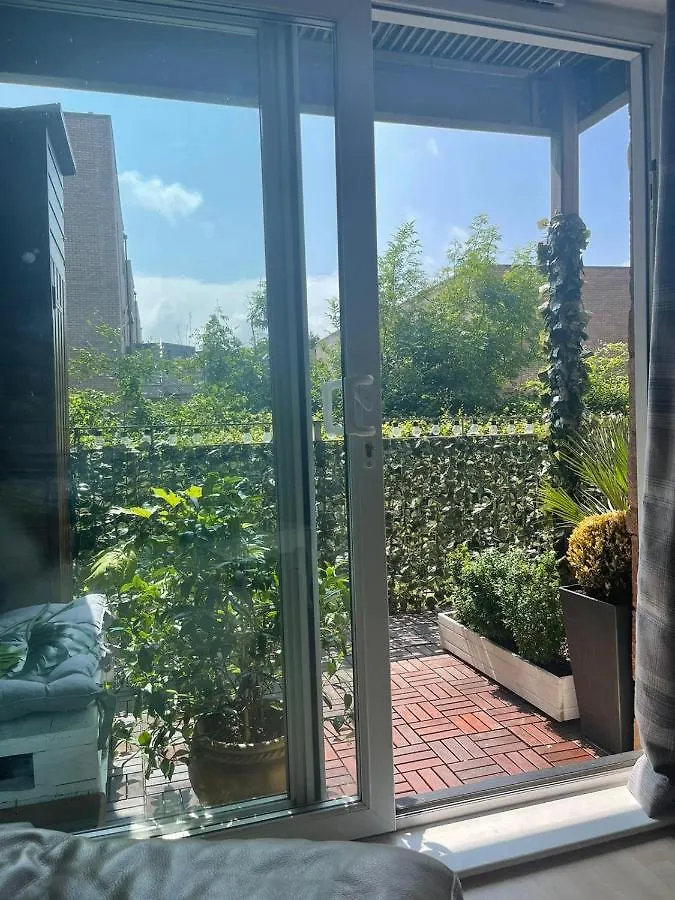 Apartment Pass The Keys Lovely 2Bedroom Flat With Balcony Edinburgh