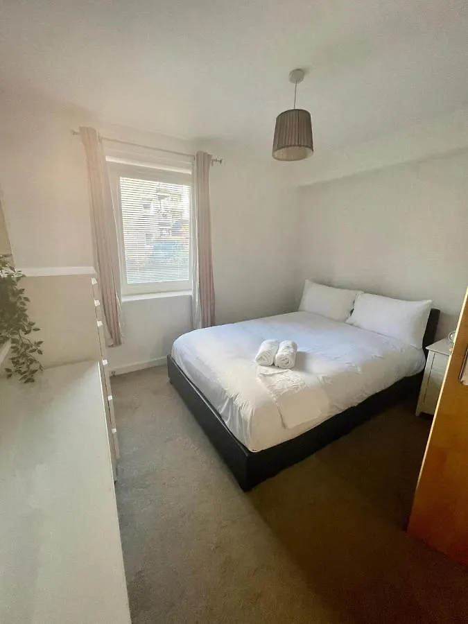 אדינבורו Pass The Keys Lovely 2Bedroom Flat With Balcony 0*,