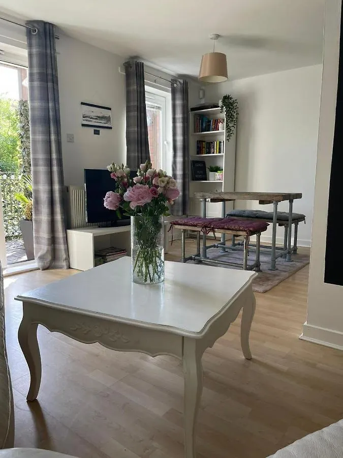 דירה אדינבורו Pass The Keys Lovely 2Bedroom Flat With Balcony בריטניה
